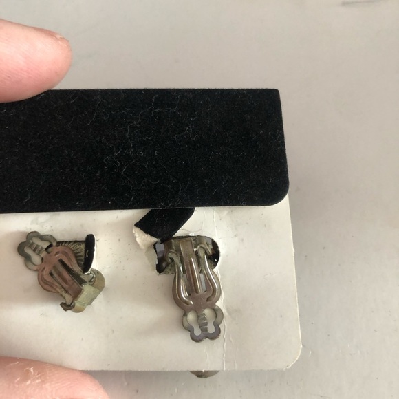 Stylish Black and Gold Earrings Set - Picture 9 of 12